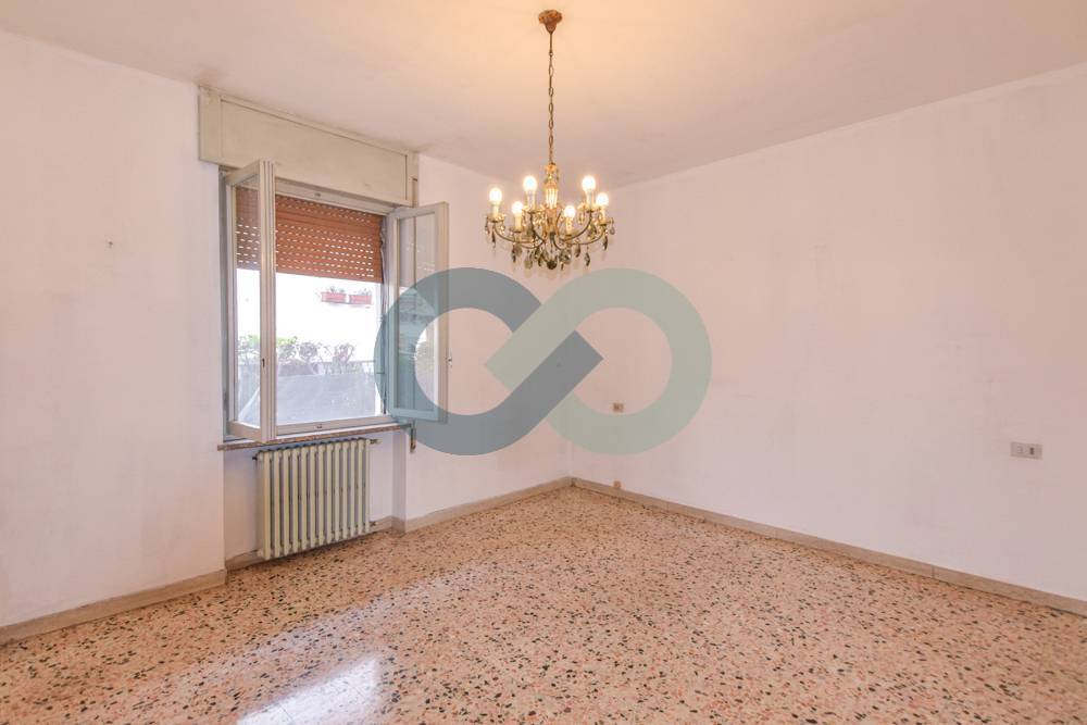 Bifamiliare piano terra con giardino 8