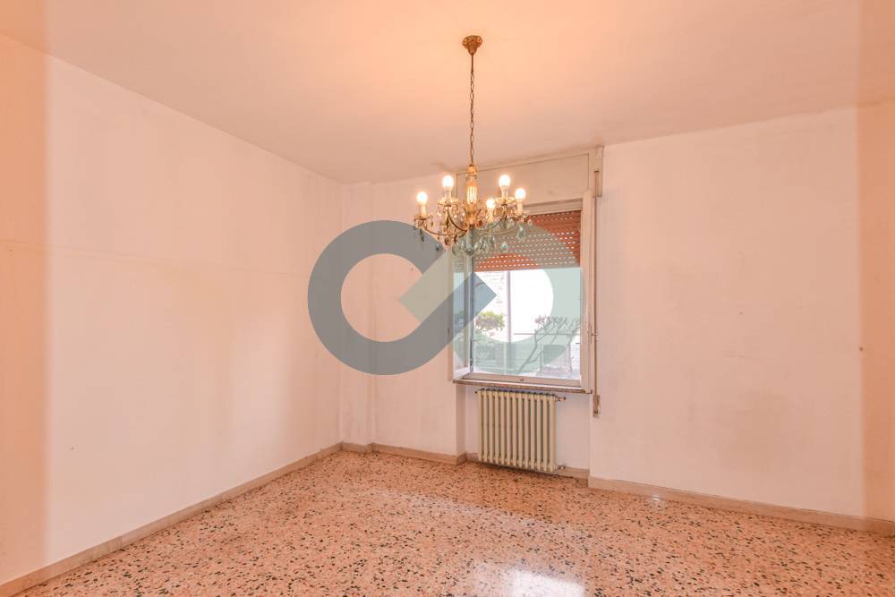 Bifamiliare piano terra con giardino 10