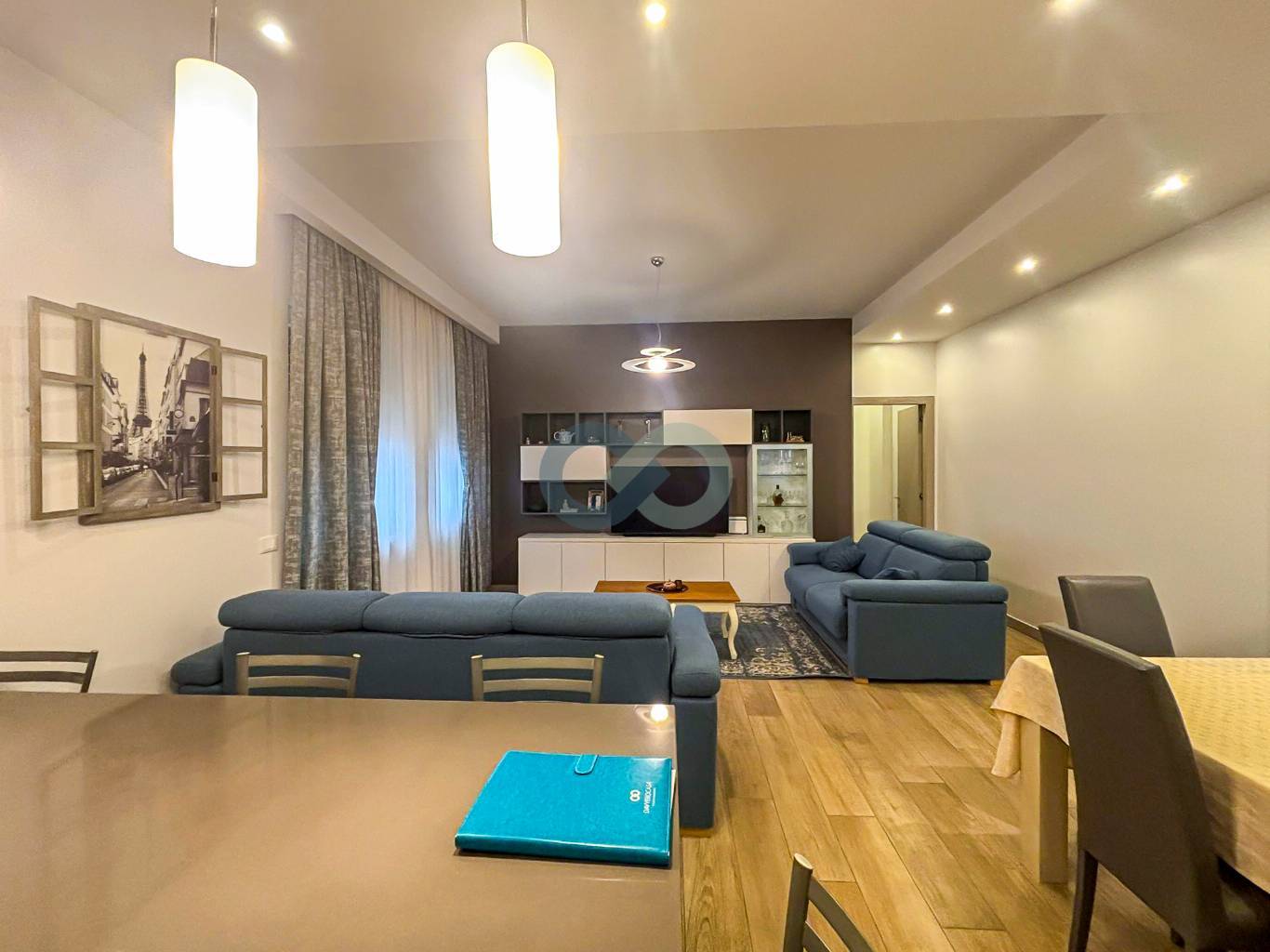 AMPIO TRILOCALE ARREDATO 11