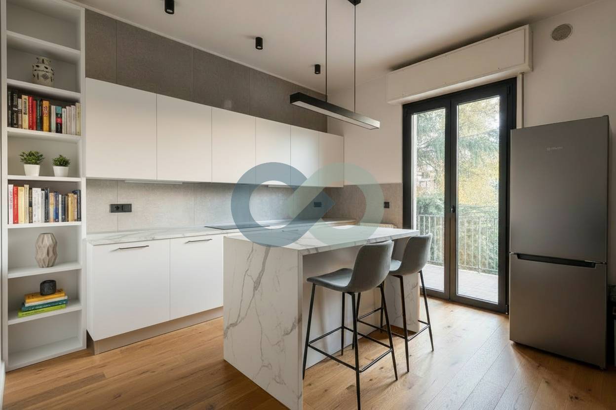 TRILOCALE ULTIMO PIANO 1