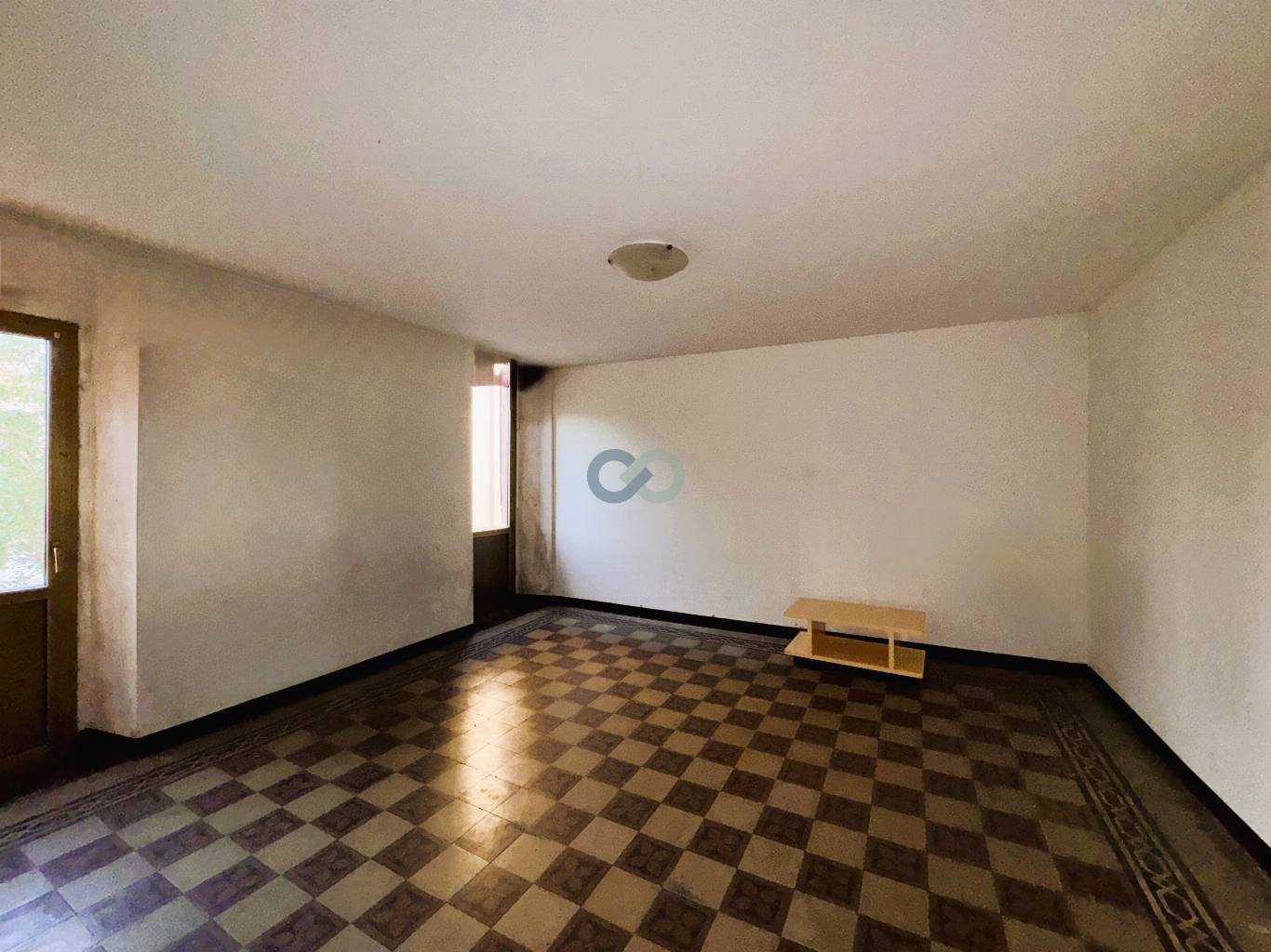 FABBRICATO INDIPENDENTE 12