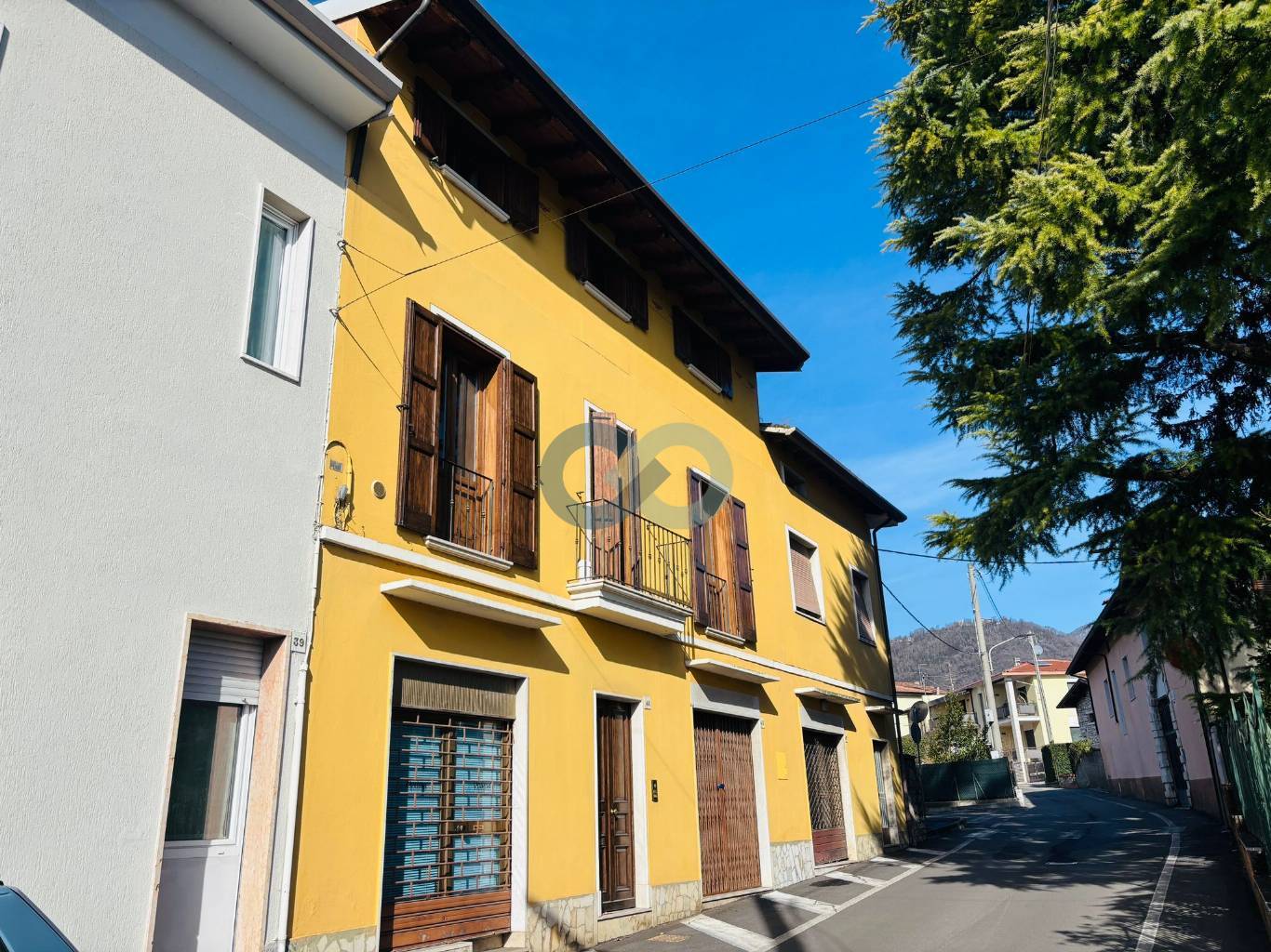 TRILOCALE INDIPENDENTE 22