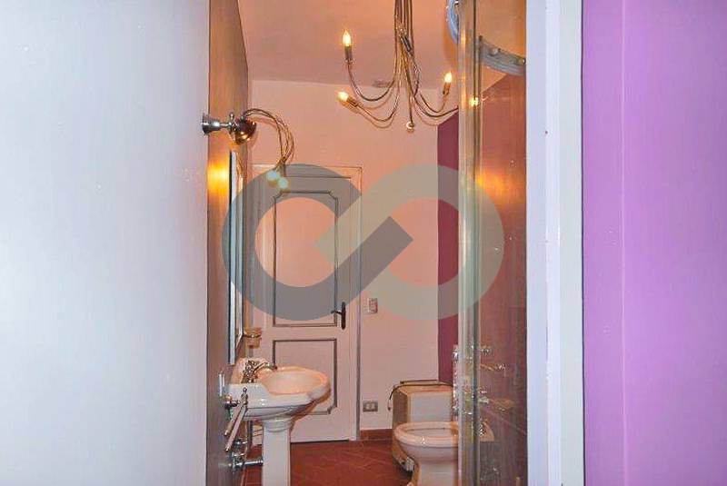 ELEGANTE ATTICO IN CENTRO STORICO 10