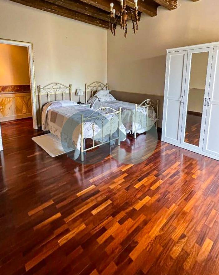 ELEGANTE ATTICO IN CENTRO STORICO 14