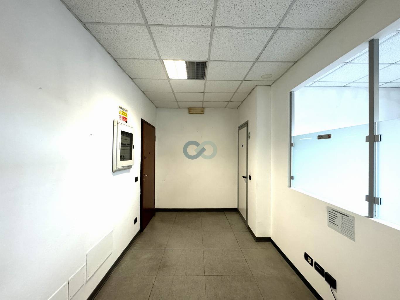 UFFICIO IN VENDITA 9