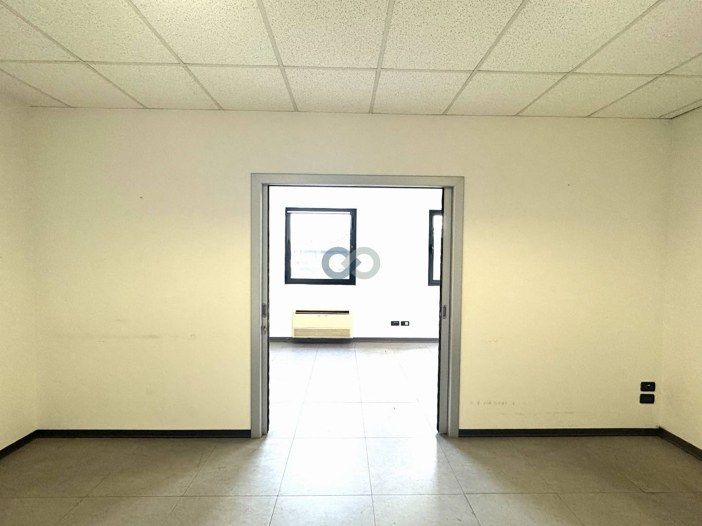 UFFICIO IN VENDITA 11