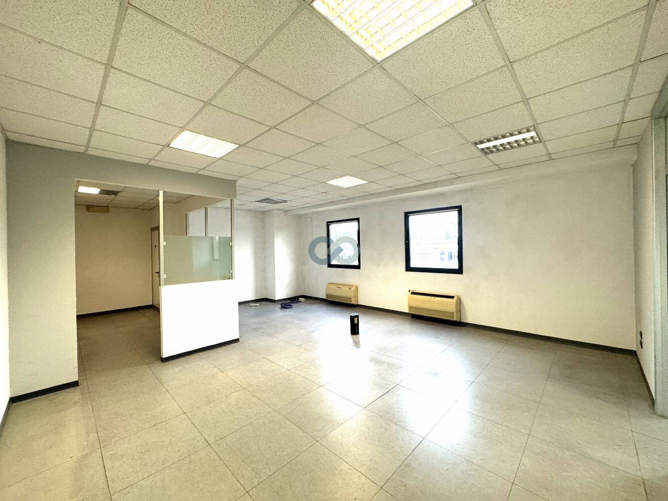 UFFICIO IN VENDITA 1
