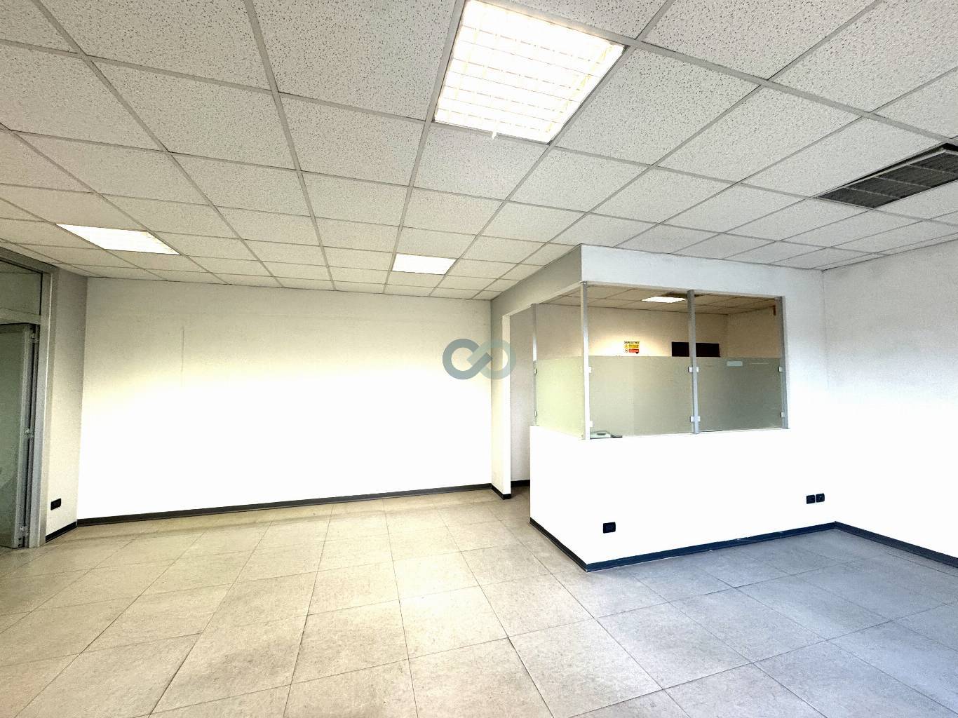 UFFICIO IN VENDITA 15