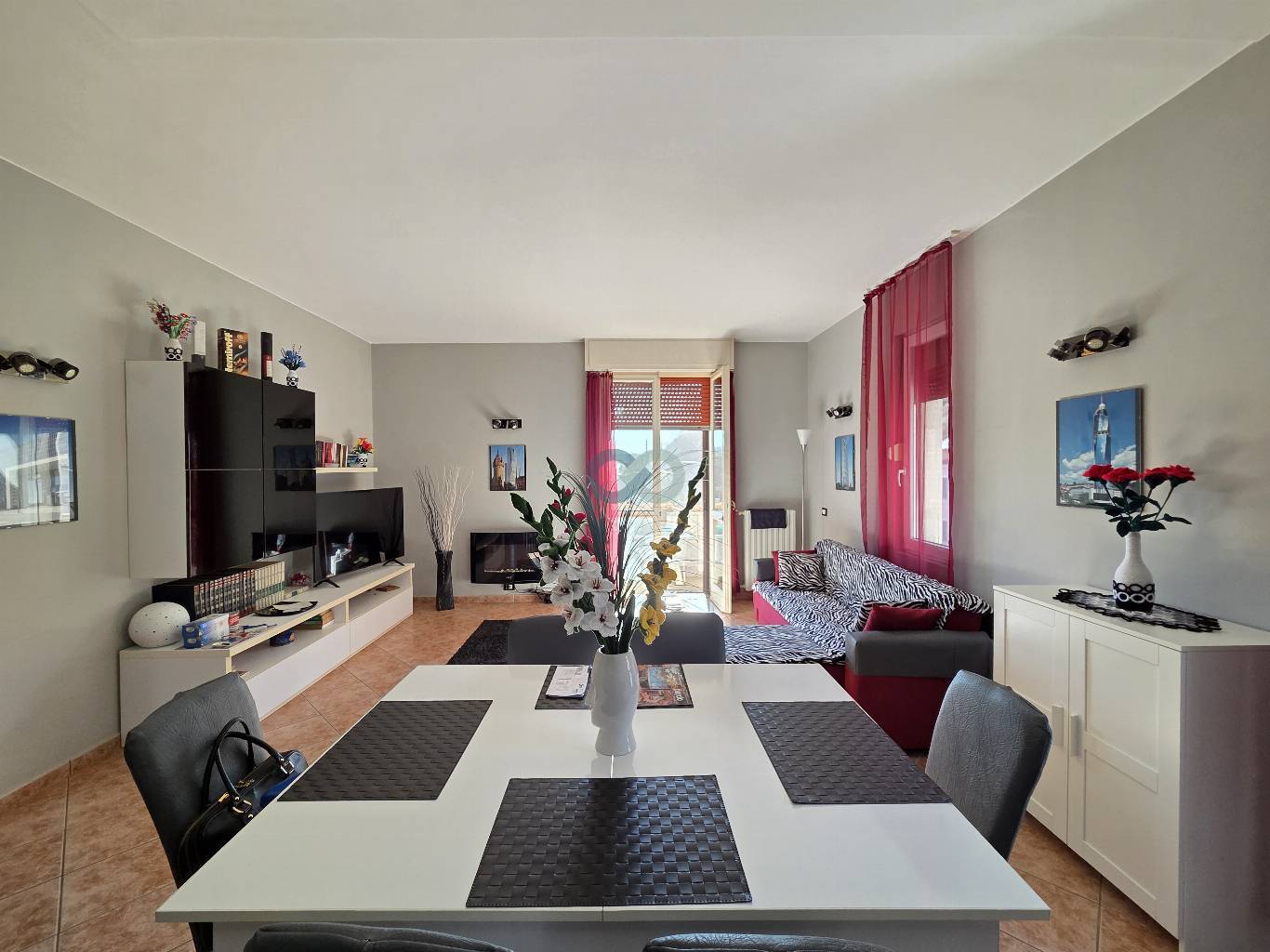 Appartamento con box e cantina 7