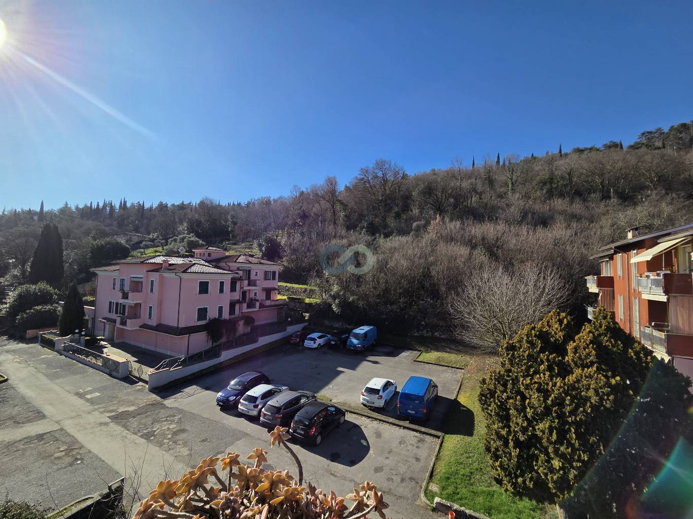 Appartamento con box e cantina 33