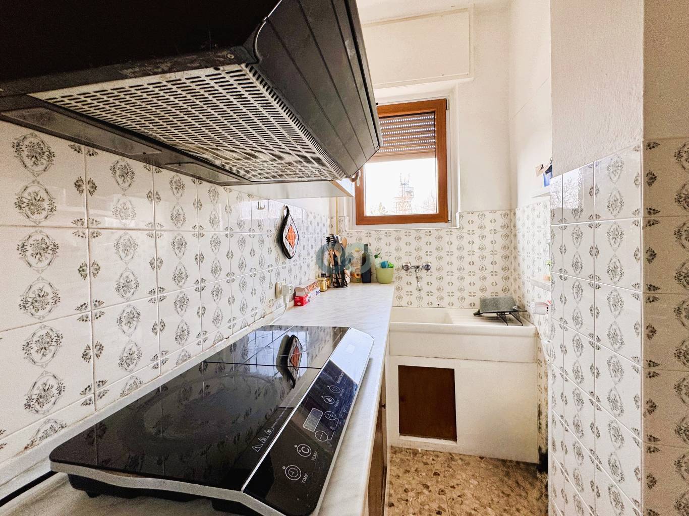 BILOCALE ARREDATO 11