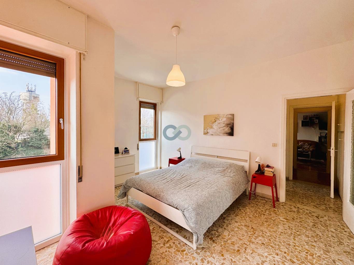 BILOCALE ARREDATO 18