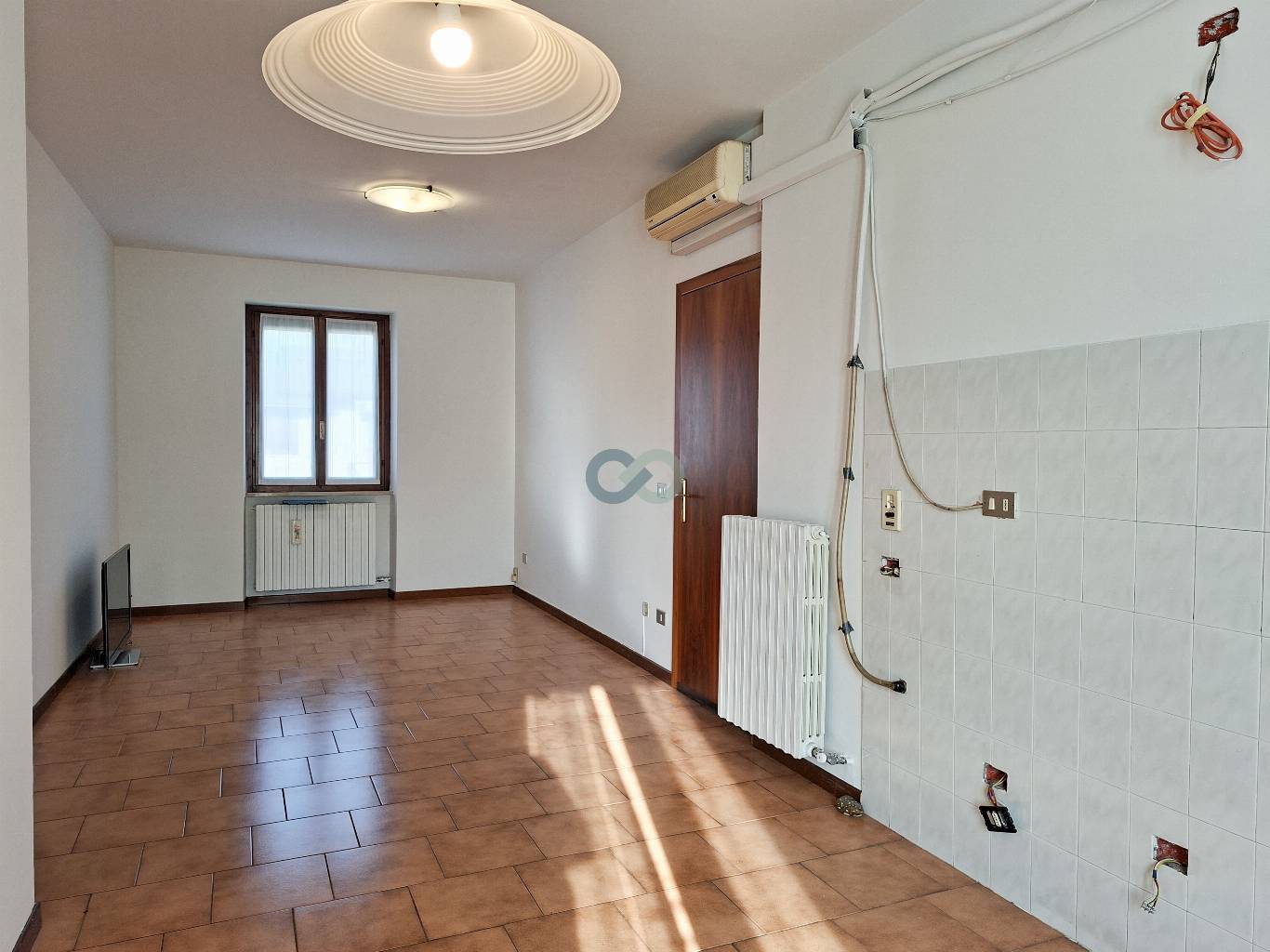 TRILOCALE IN RESIDENCE CON PISCINA 2