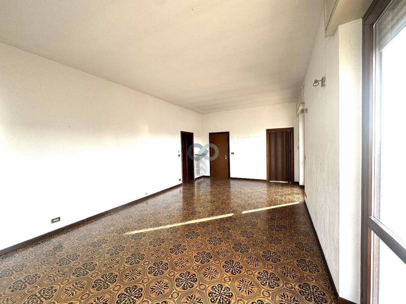 PALAZZINA DI TRE APPARTAMENTI 6