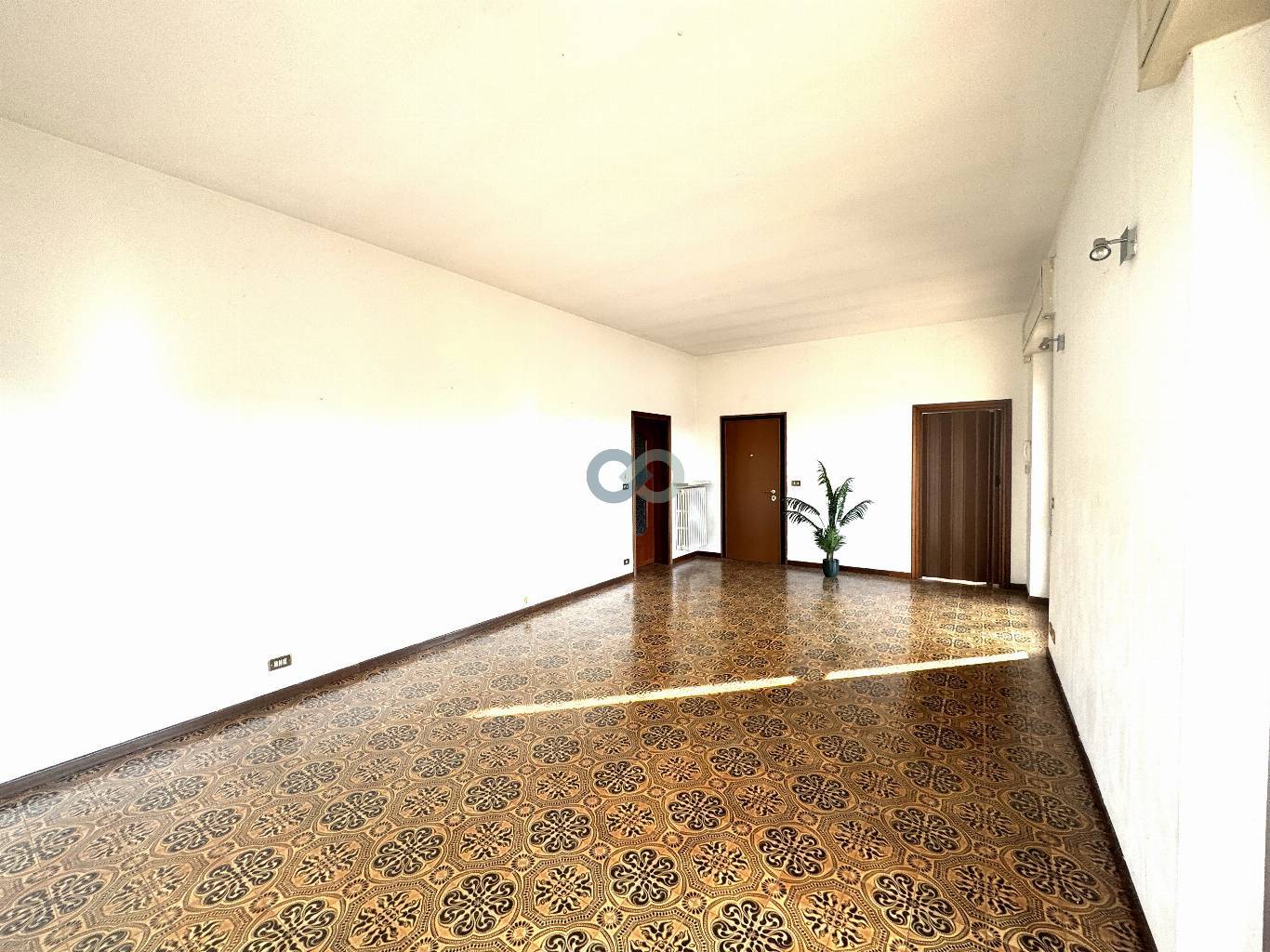 PALAZZINA DI TRE APPARTAMENTI 8