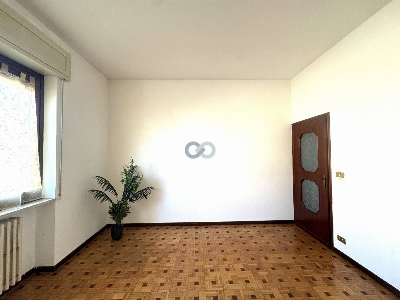 PALAZZINA DI TRE APPARTAMENTI 15