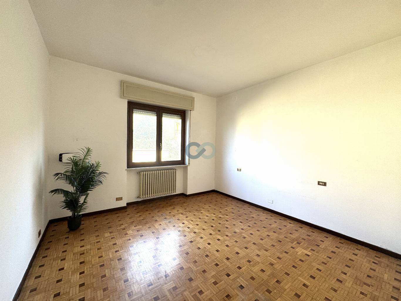 PALAZZINA DI TRE APPARTAMENTI 24