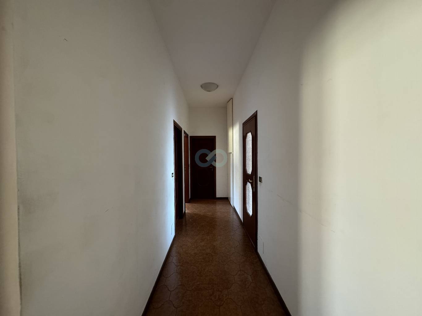 PALAZZINA DI TRE APPARTAMENTI 11