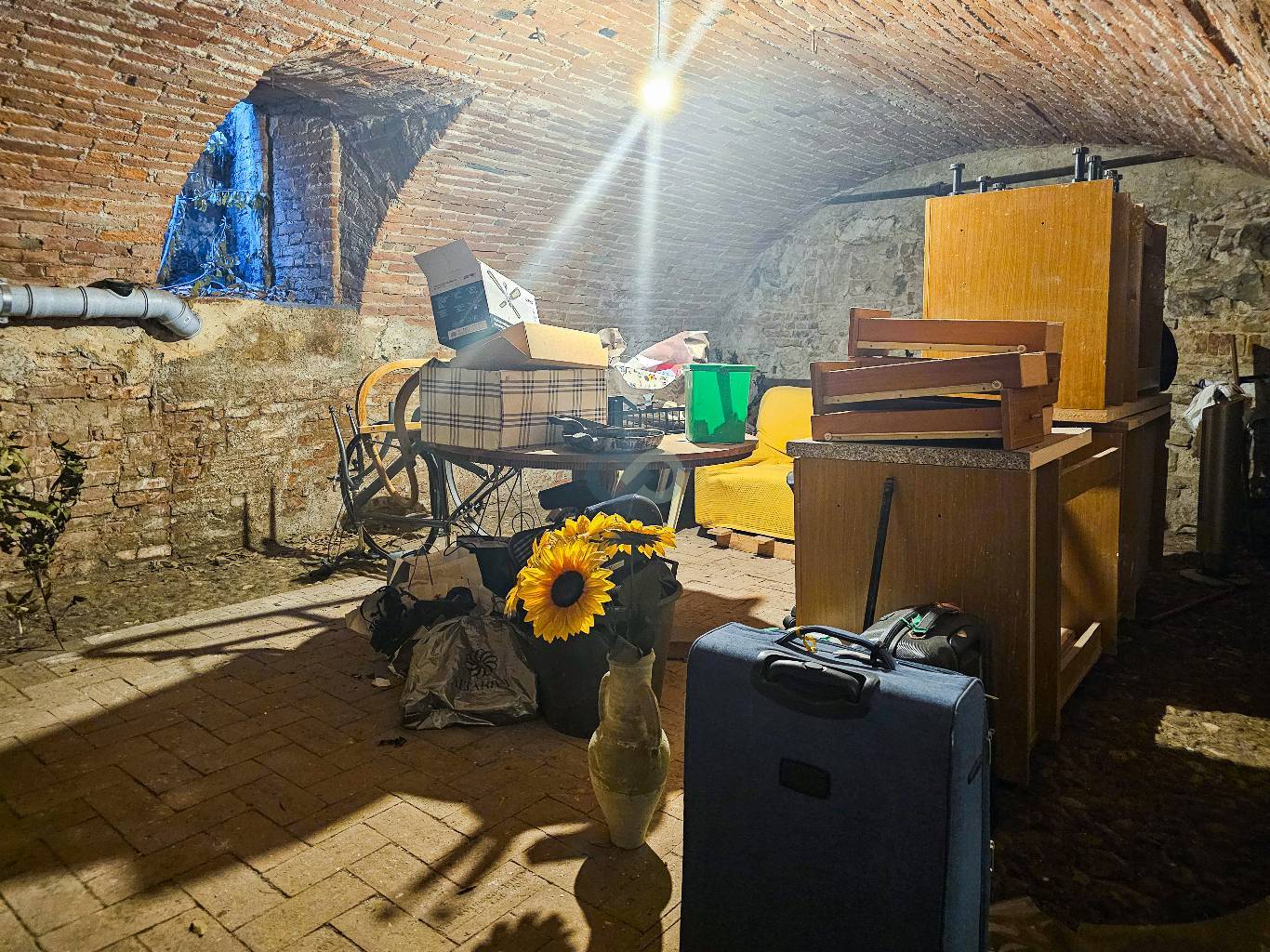 NEGOZIO IN CENTRO 12