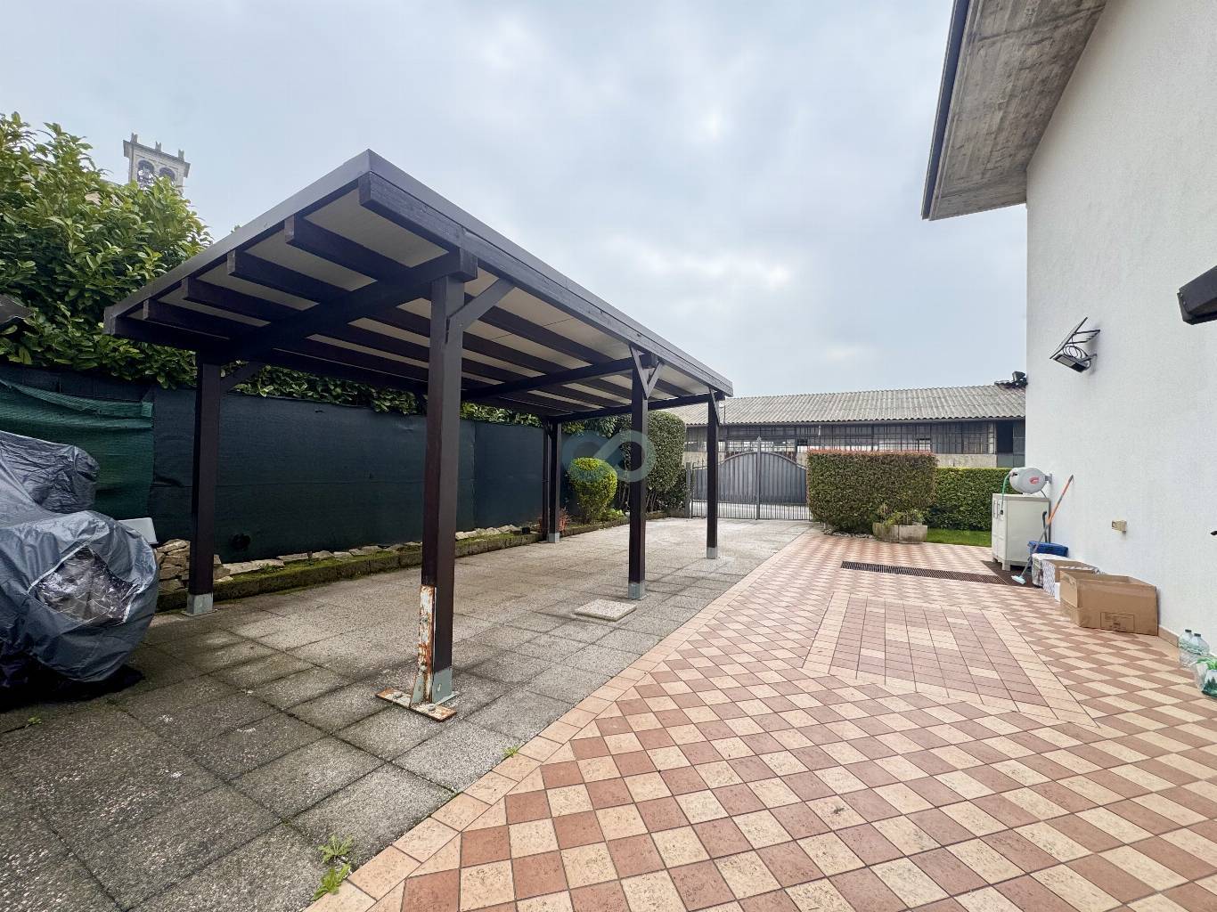 Appartamento in Villa quadrifamigliare 33