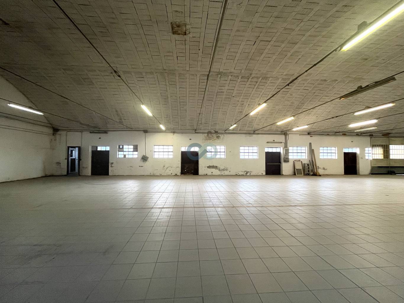 MAGAZZINO - DEPOSITO 7