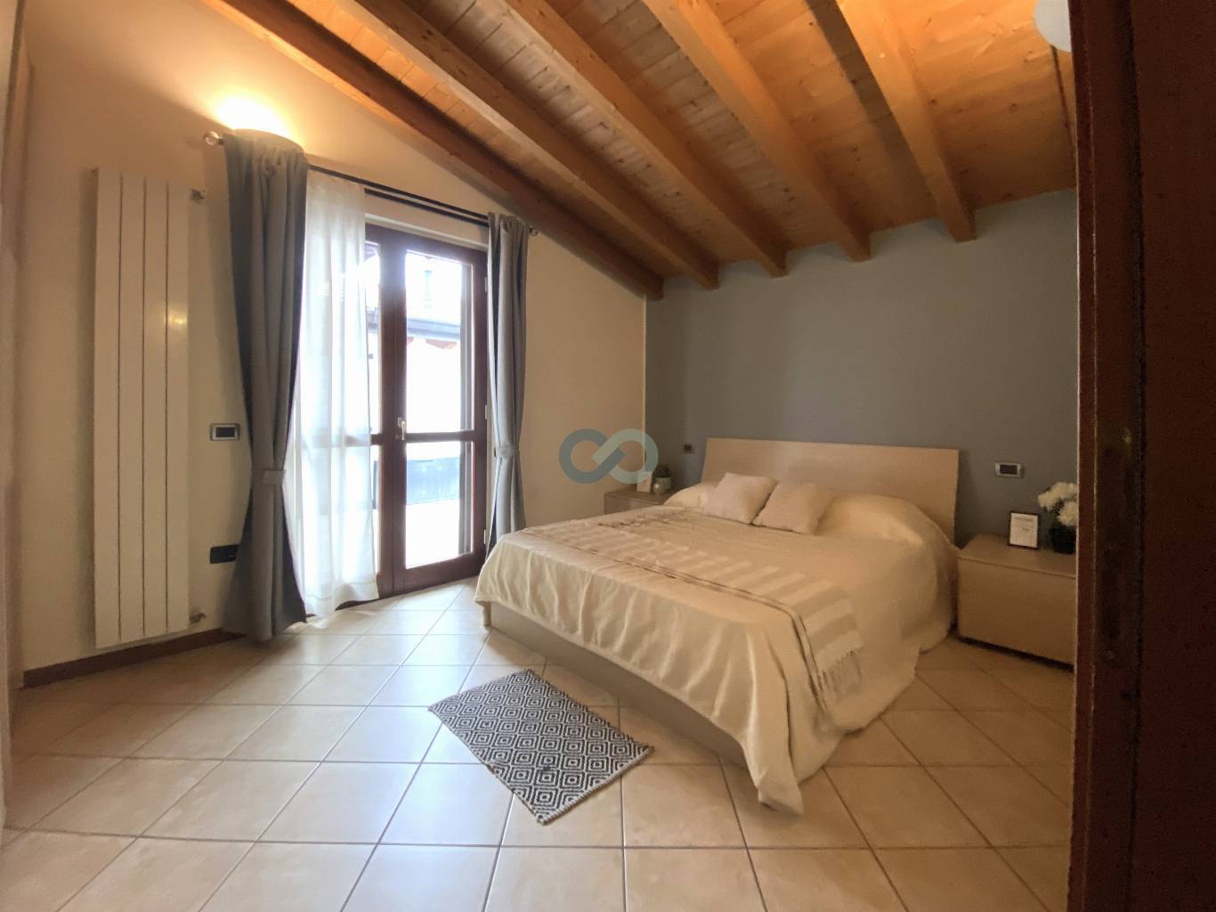 TRILOCALE CON TERRAZZO 9