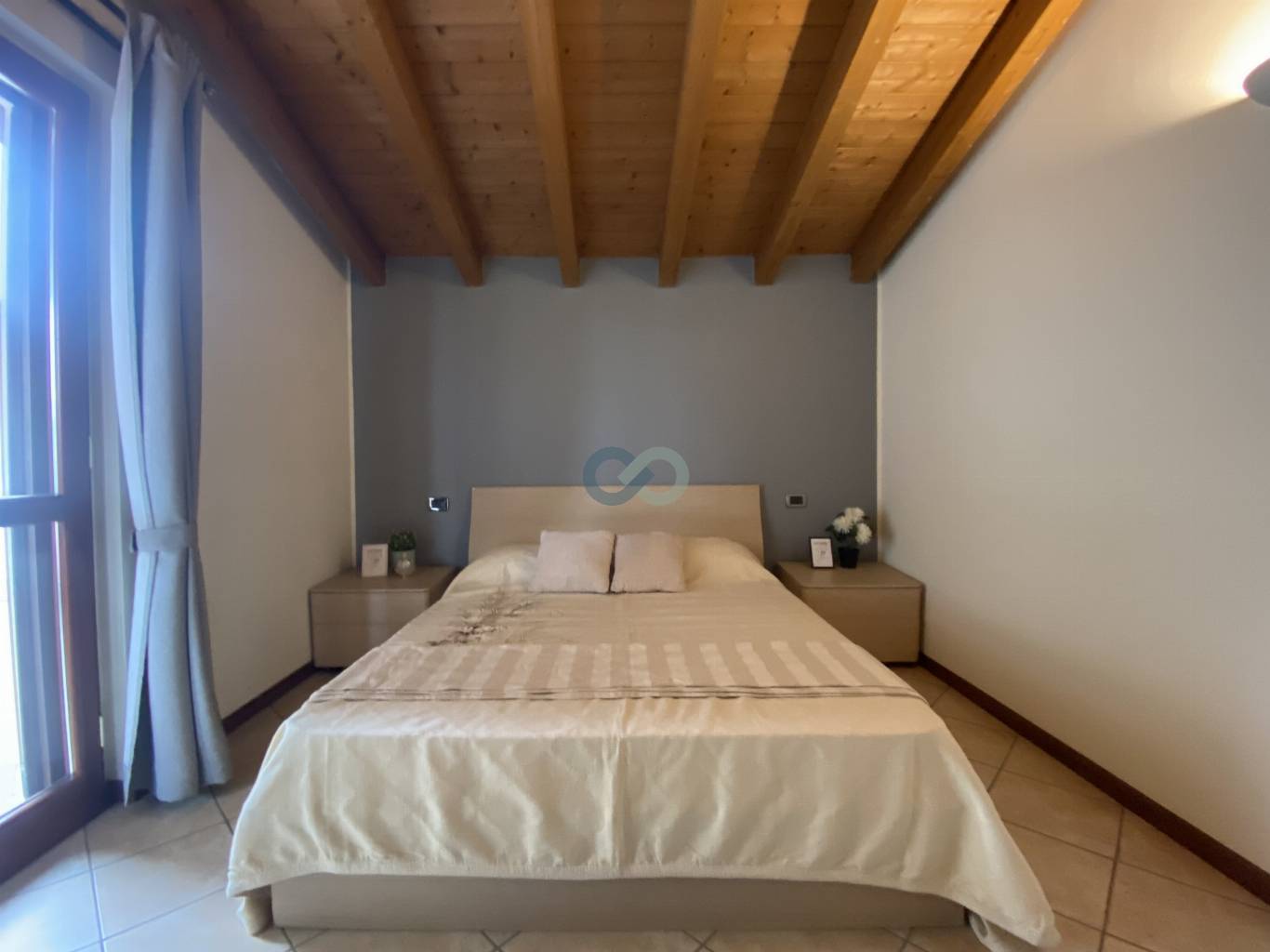 TRILOCALE CON TERRAZZO 12