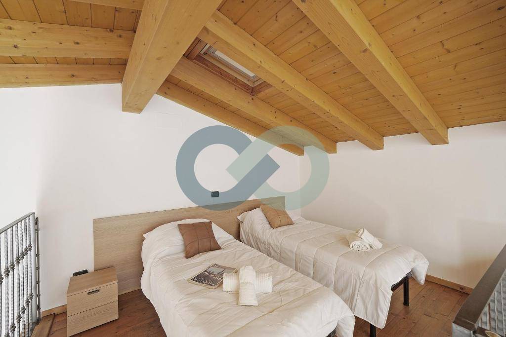 TRILOCALE ARREDATO 17