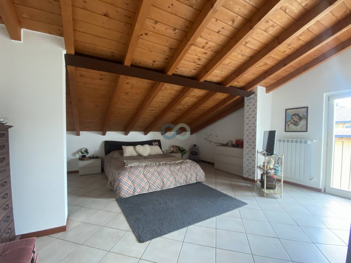 APPARTAMENTO ULTIMO PIANO 9