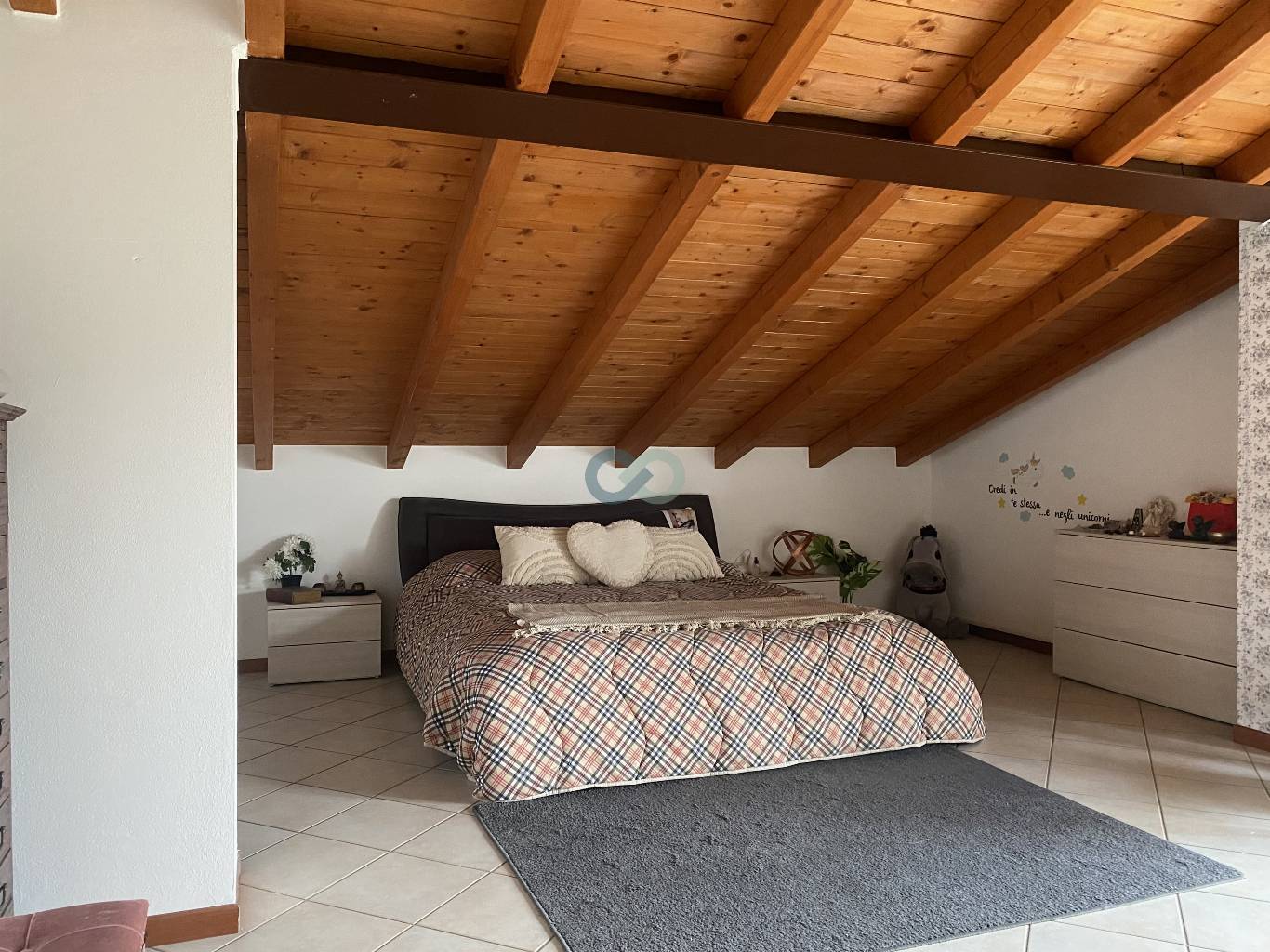 APPARTAMENTO ULTIMO PIANO 10