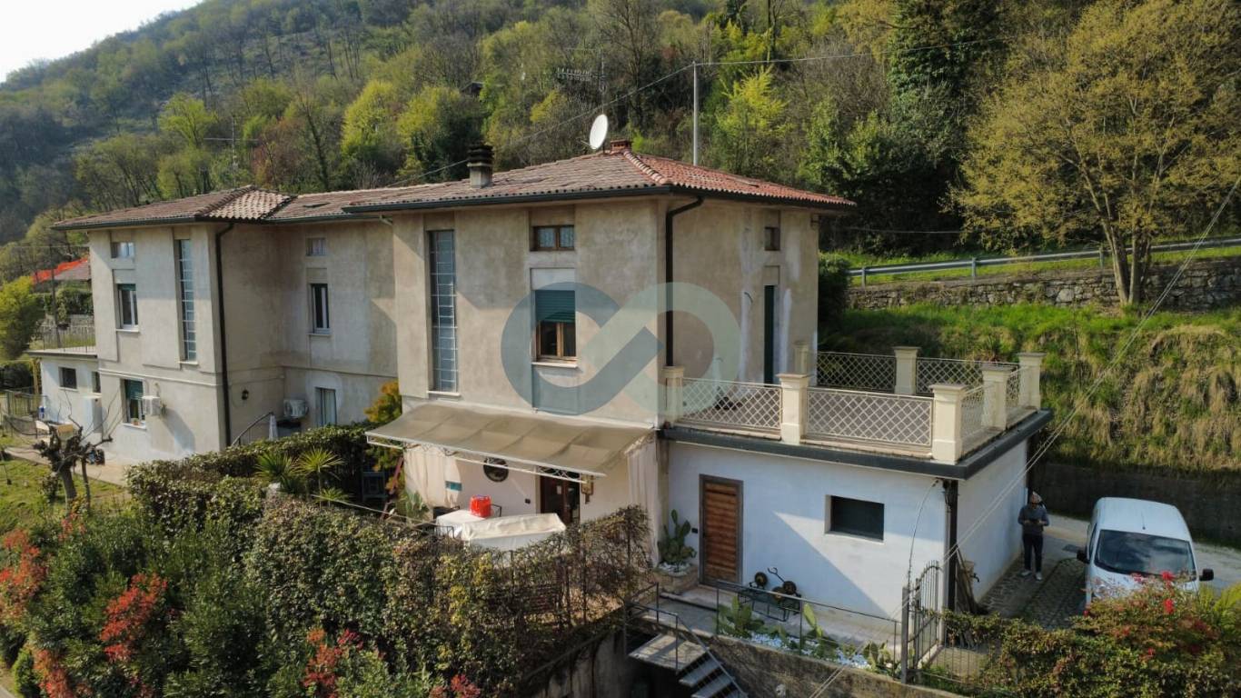 Villanuova sul Clisi – Primissima zona collinare, a soli 700 m dal centro 29