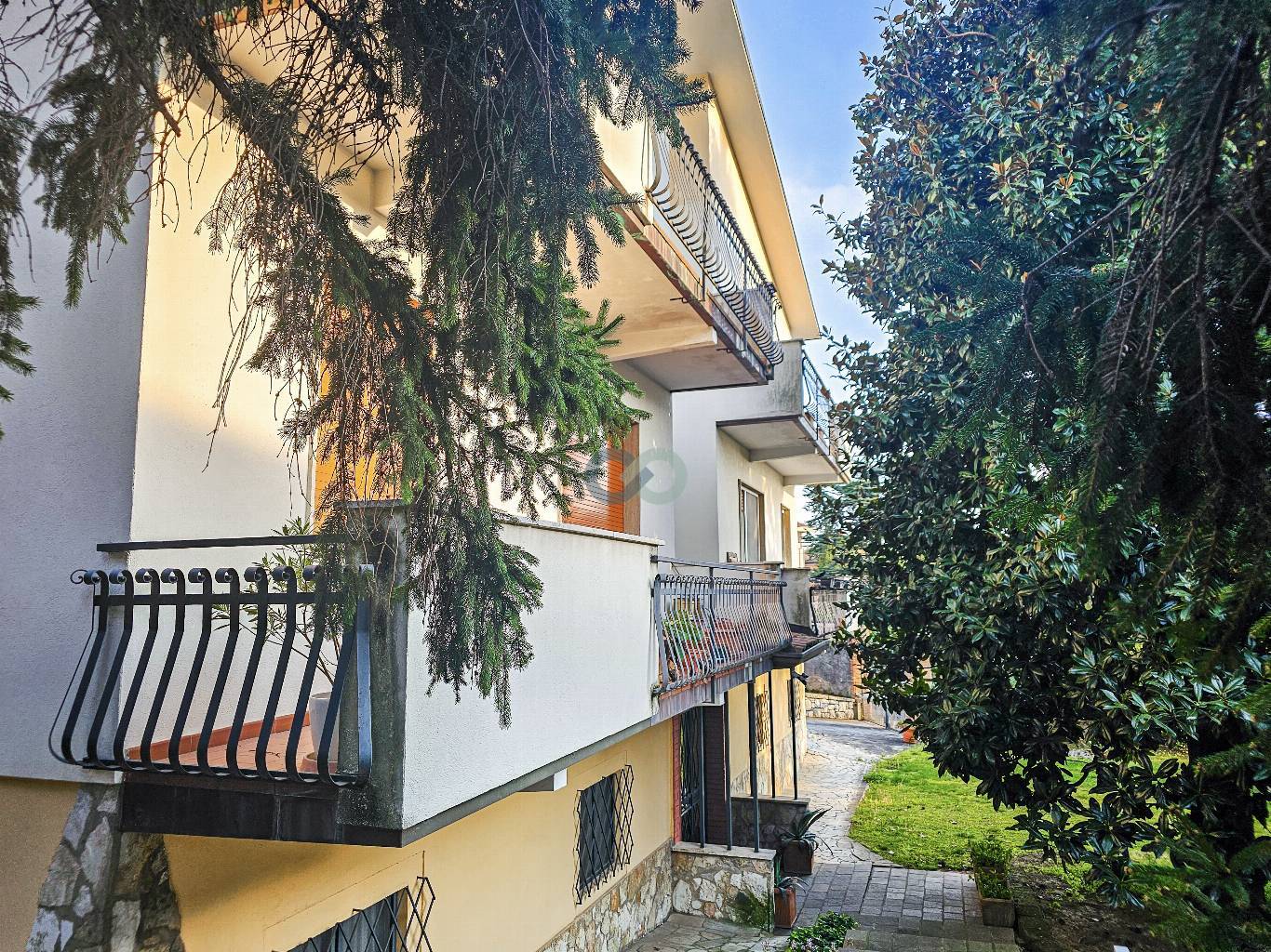 TRILOCALE RISTRUTTURATO 24