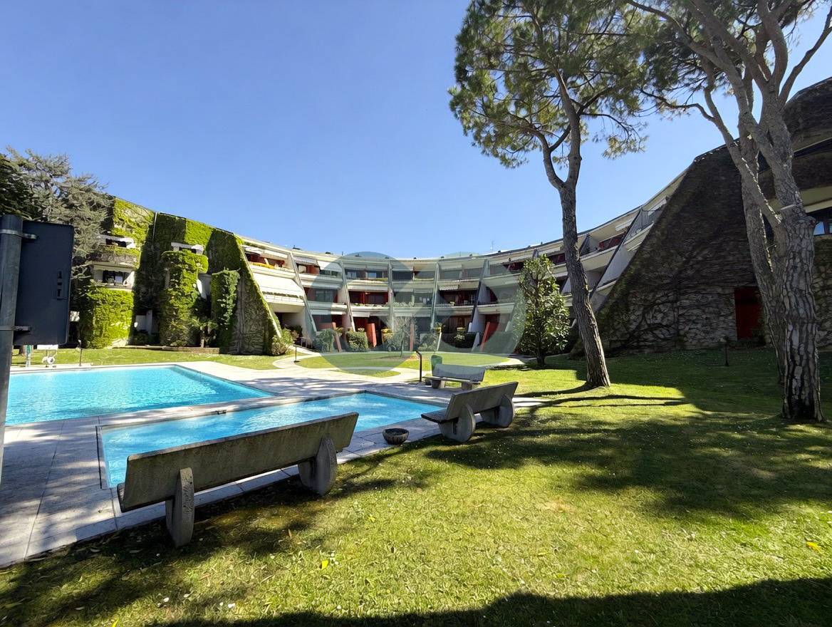 APPARTAMENTO VISTA LAGO CON PISCINA 1