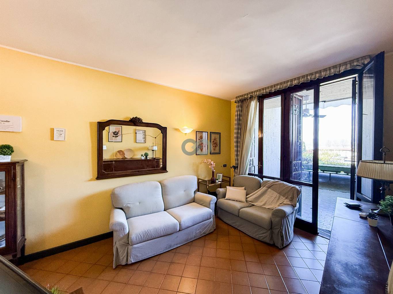 APPARTAMENTO VISTA LAGO CON PISCINA 8