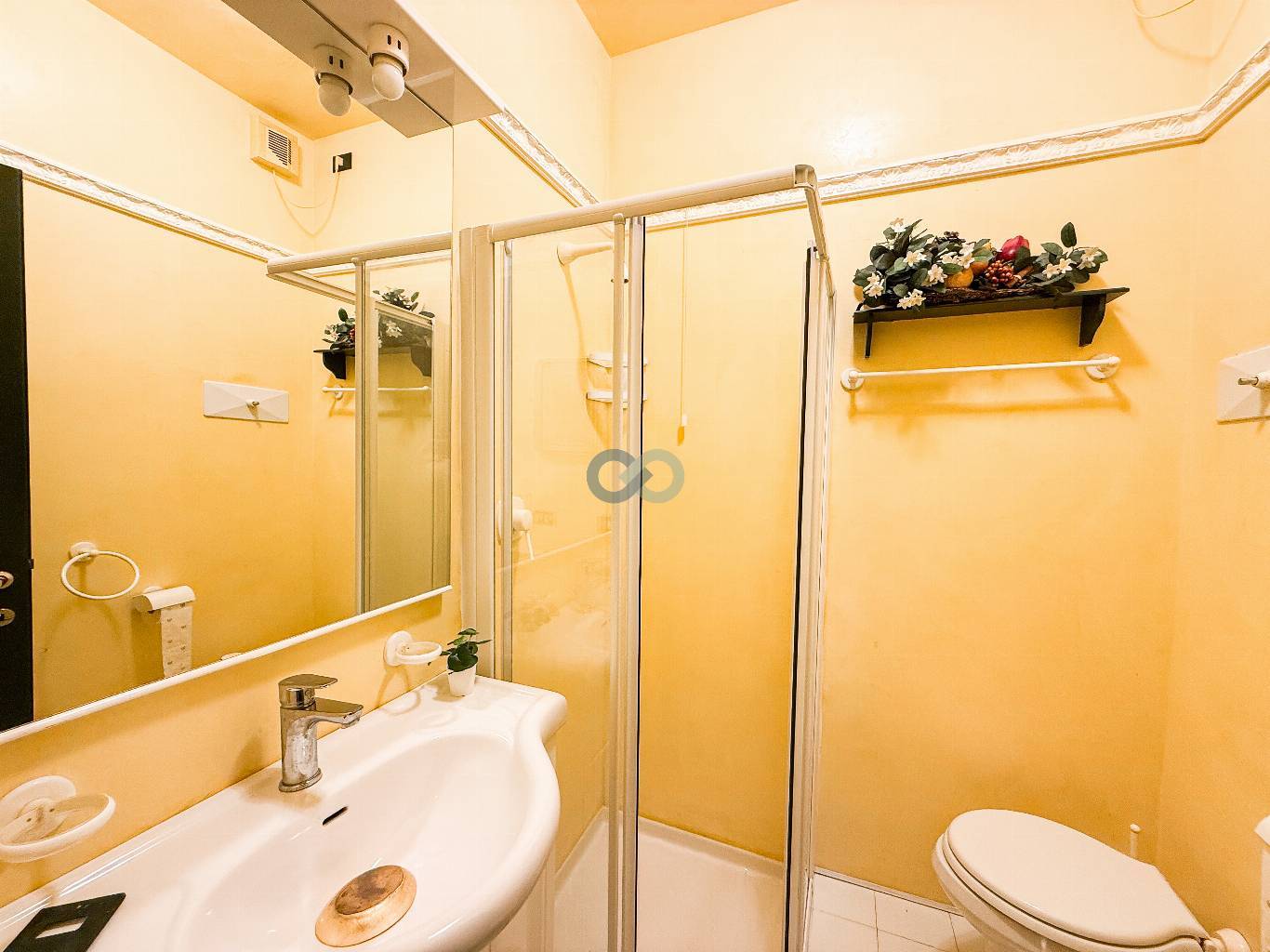 APPARTAMENTO VISTA LAGO CON PISCINA 13