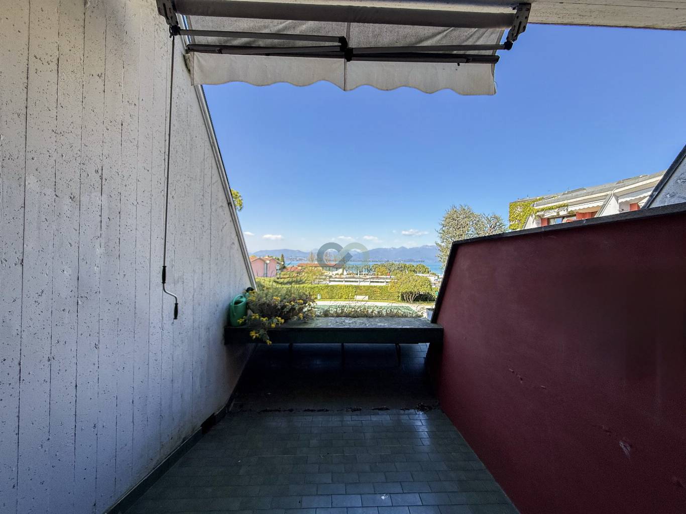 APPARTAMENTO VISTA LAGO CON PISCINA 20