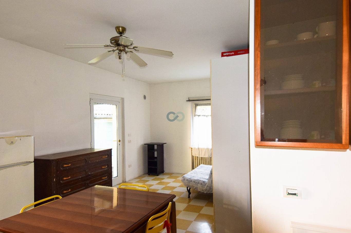 MONOLOCALE ARREDATO PIANO TERRA 8