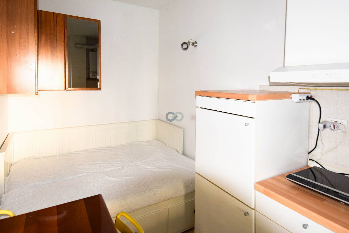 MONOLOCALE ARREDATO PIANO TERRA 6