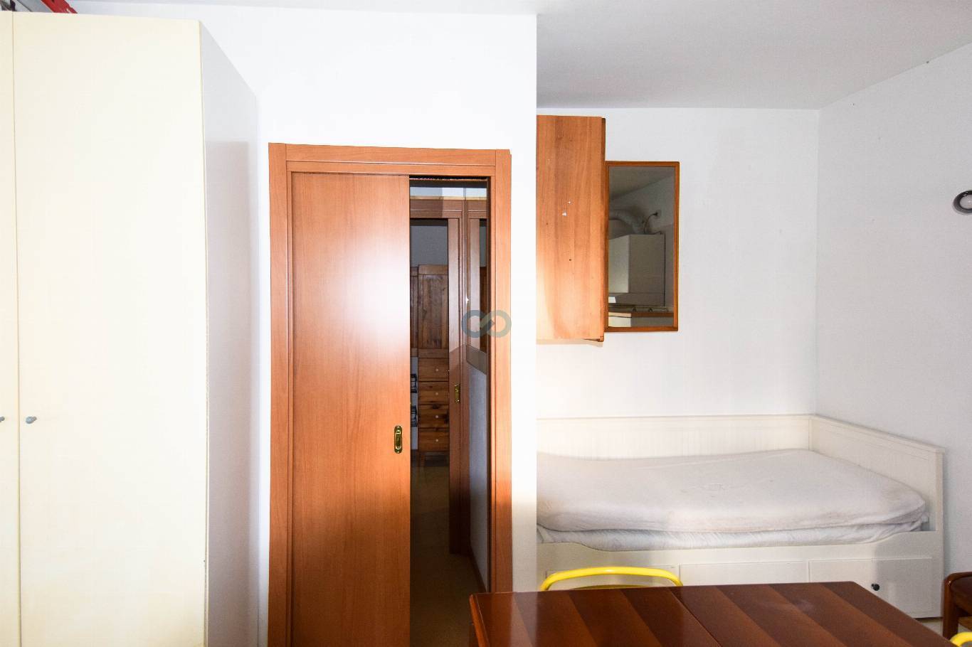 MONOLOCALE ARREDATO PIANO TERRA 13