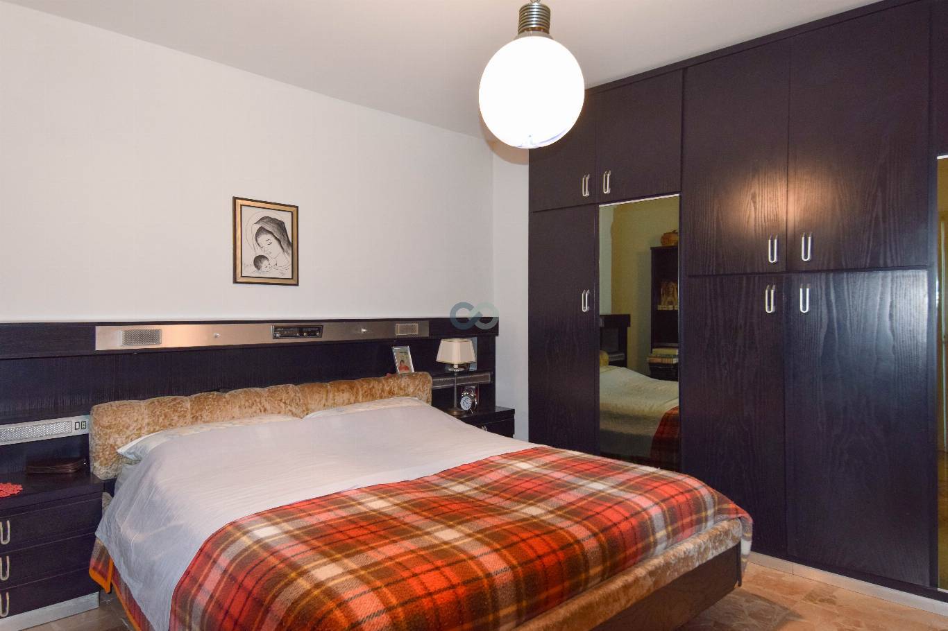 TRILOCALE CON POSTO AUTO COPERTO 26