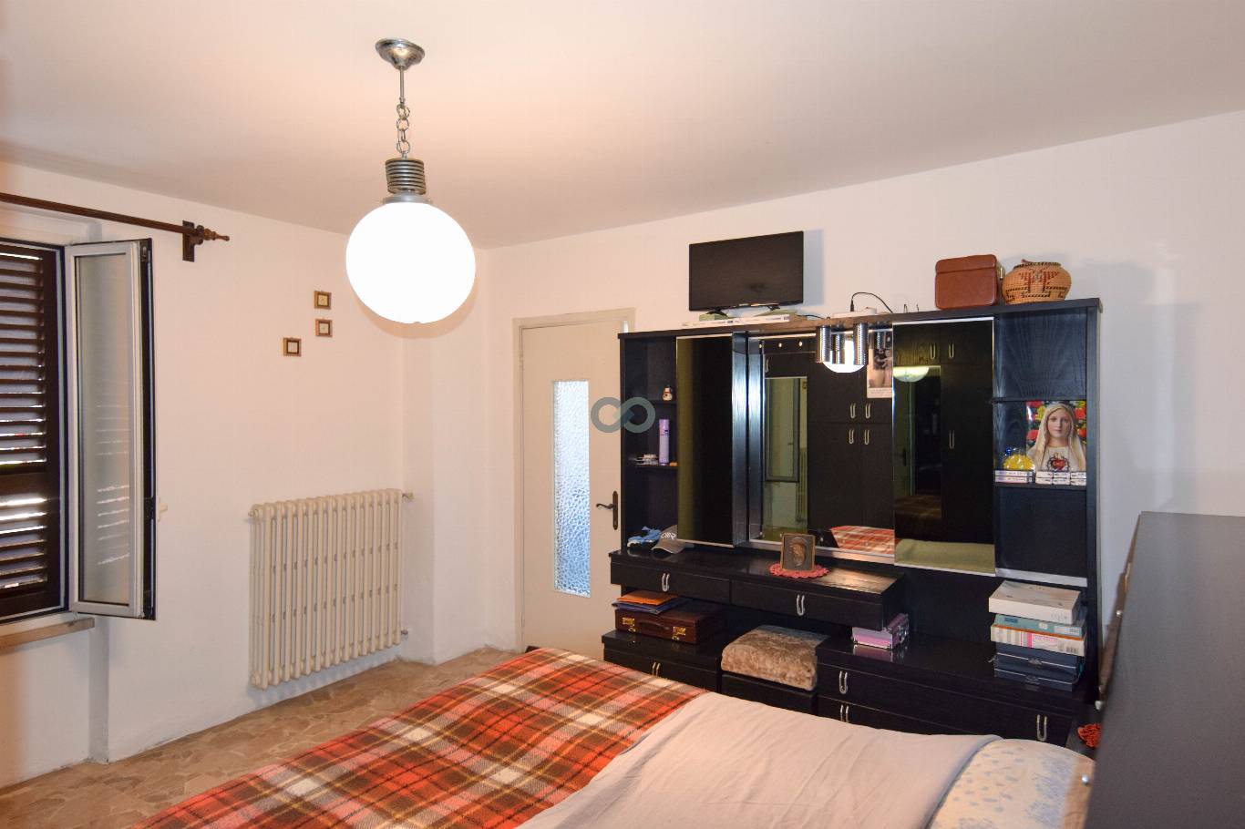 TRILOCALE CON POSTO AUTO COPERTO 28