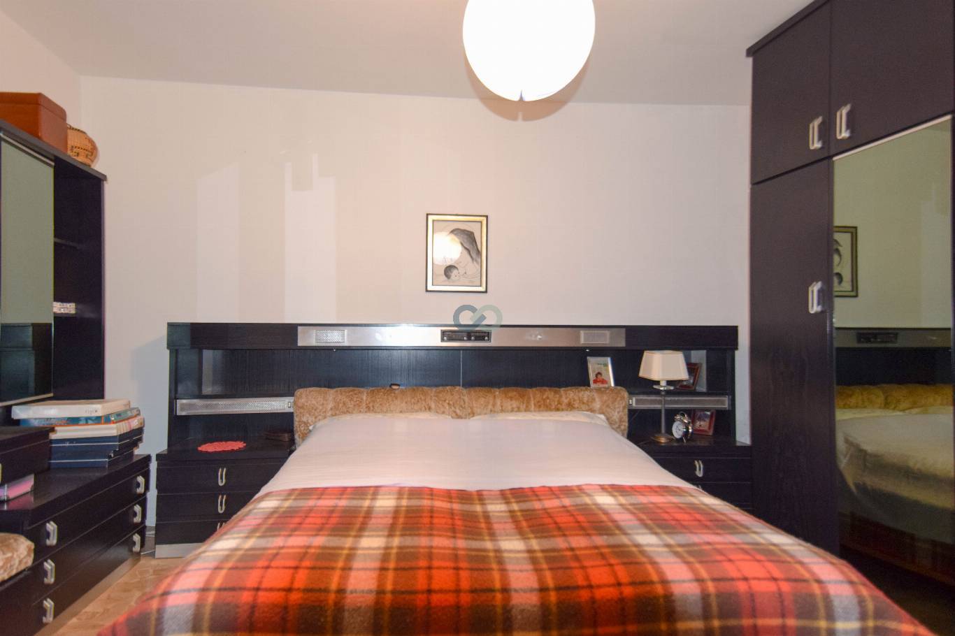 TRILOCALE CON POSTO AUTO COPERTO 30