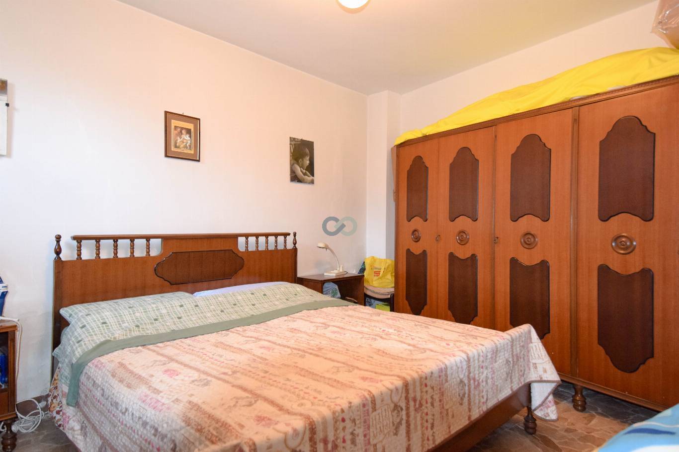 TRILOCALE CON POSTO AUTO COPERTO 32