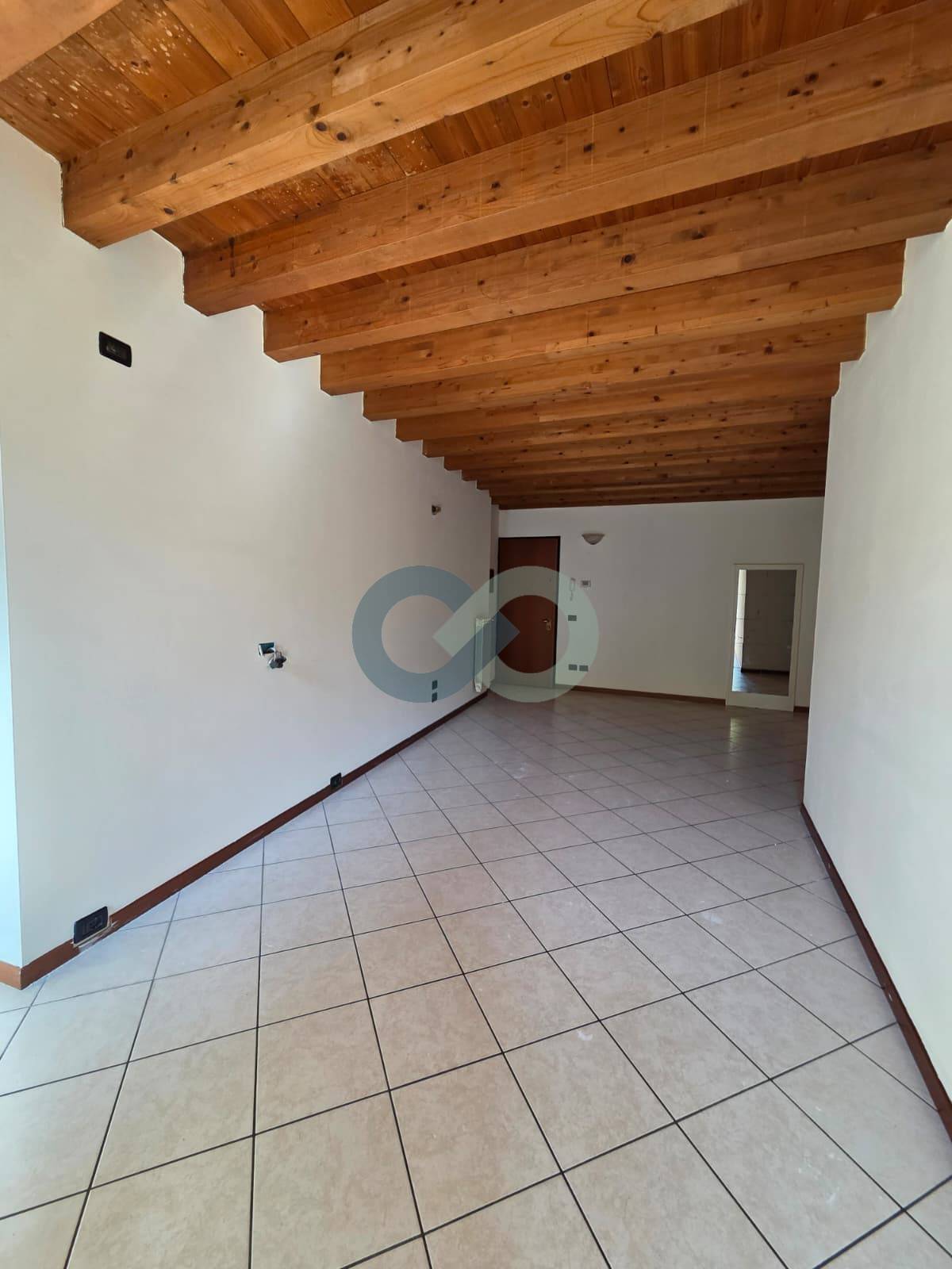 Bilocale con balcone 3