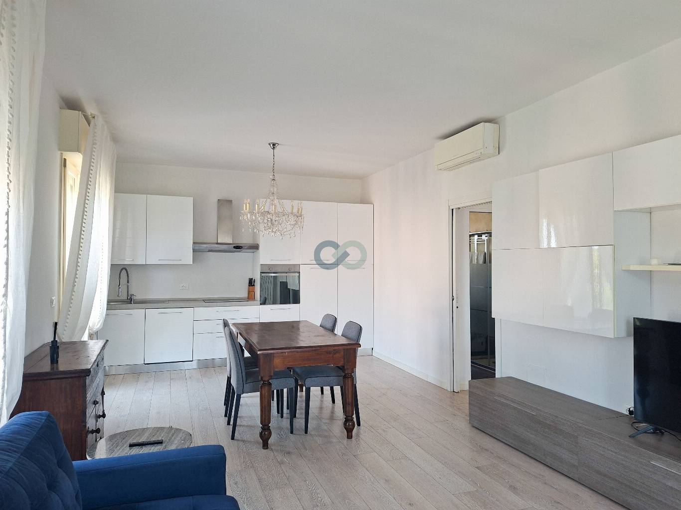 TRILOCALE ARREDATO 1