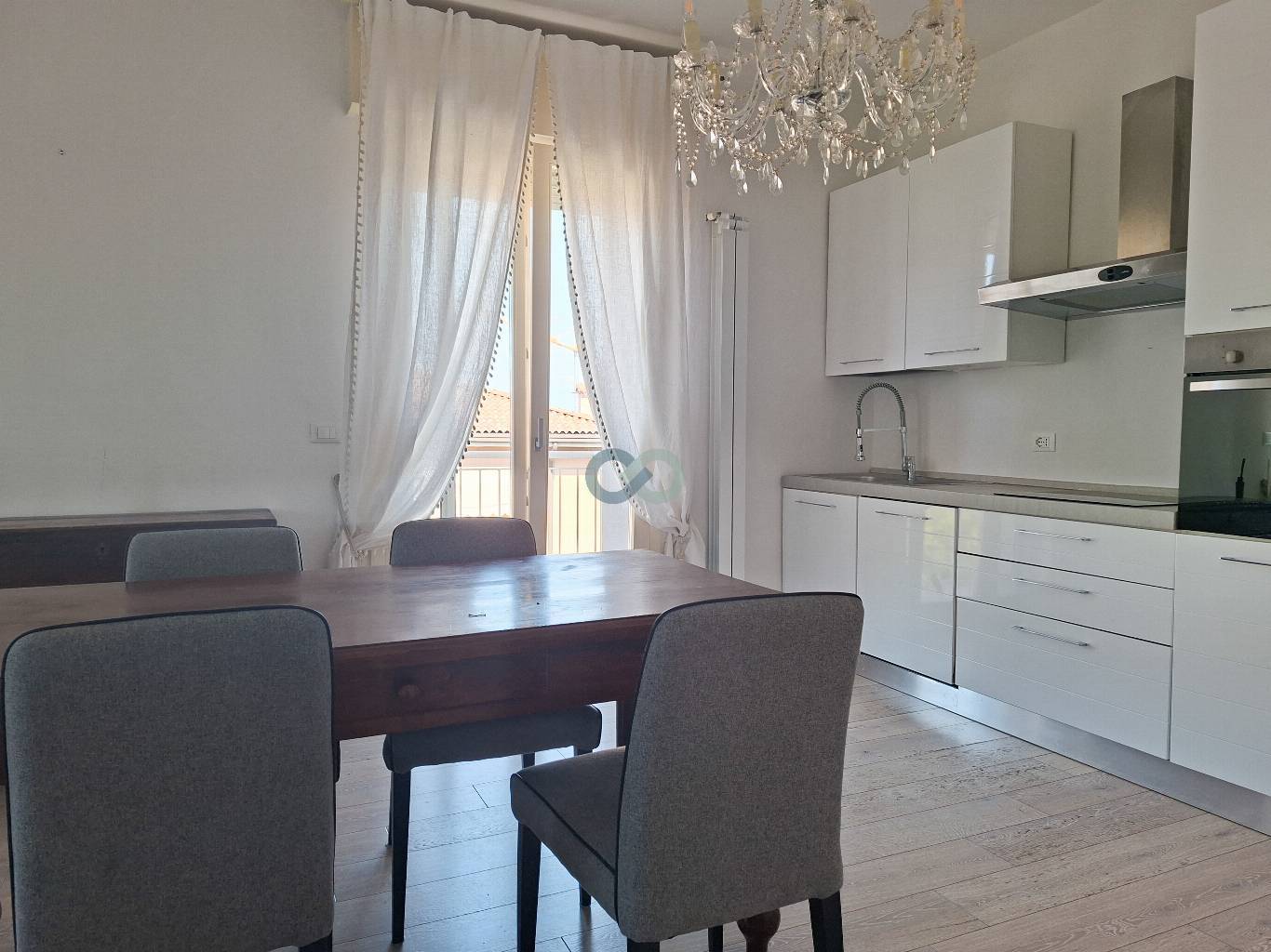 TRILOCALE ARREDATO 6