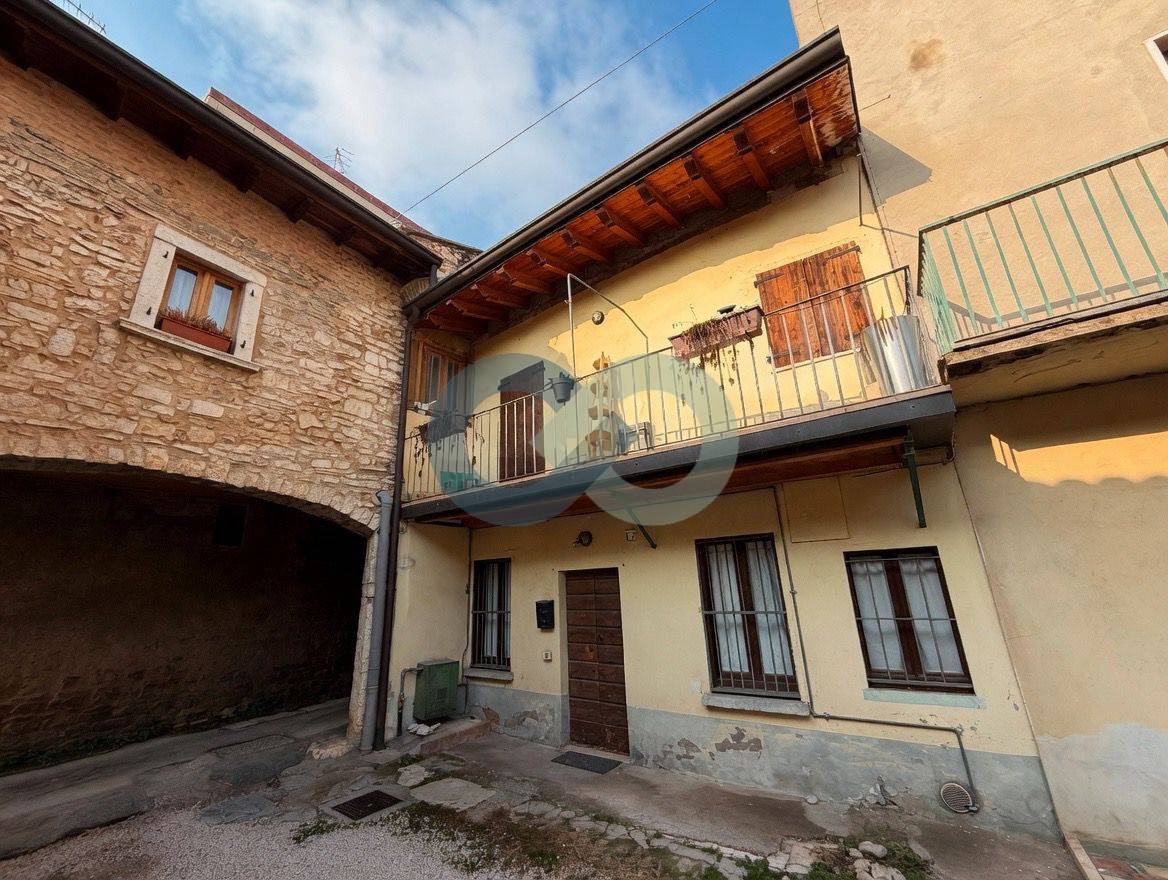 Bilocale su due piani indipendente 2