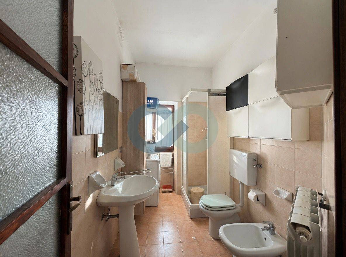 Bilocale su due piani indipendente 4