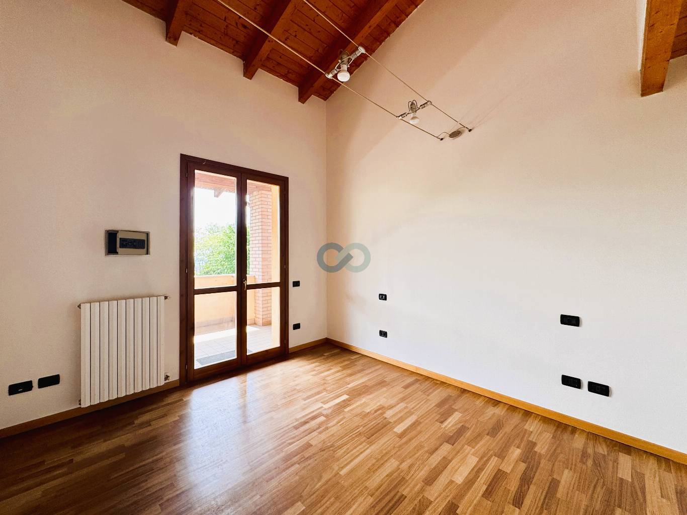 BILOCALE CON SOPPALCO 27