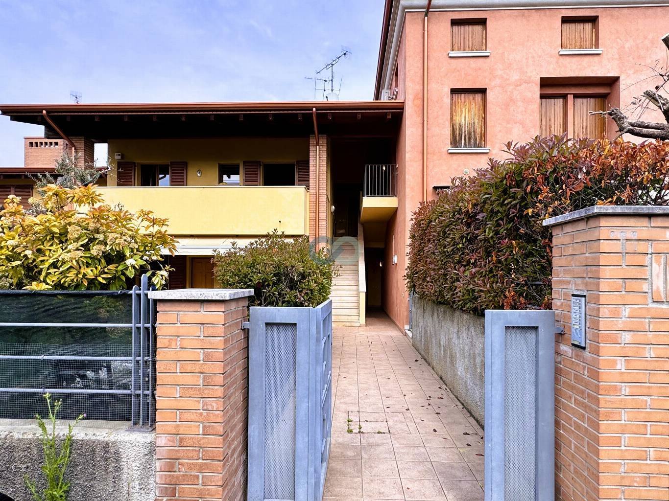 BILOCALE CON SOPPALCO 33